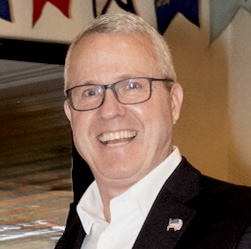 Jamie Cummiskey headshot